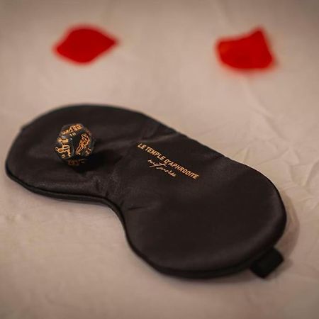 Le Temple D'Aphrodite, Appartement Avec Spa 维也纳 外观 照片