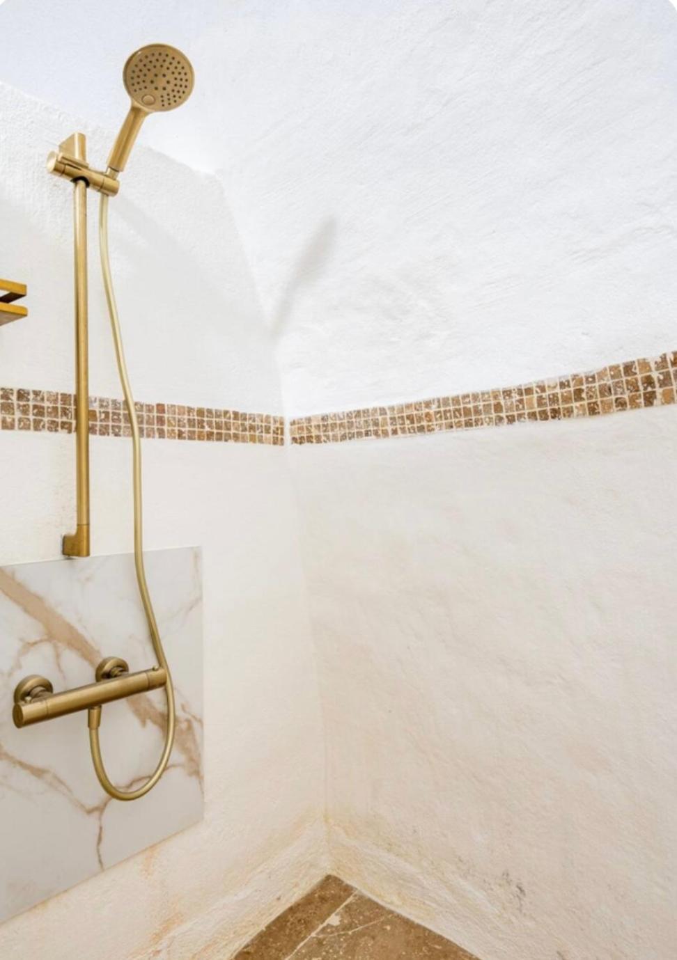 Le Temple D'Aphrodite, Appartement Avec Spa 维也纳 外观 照片